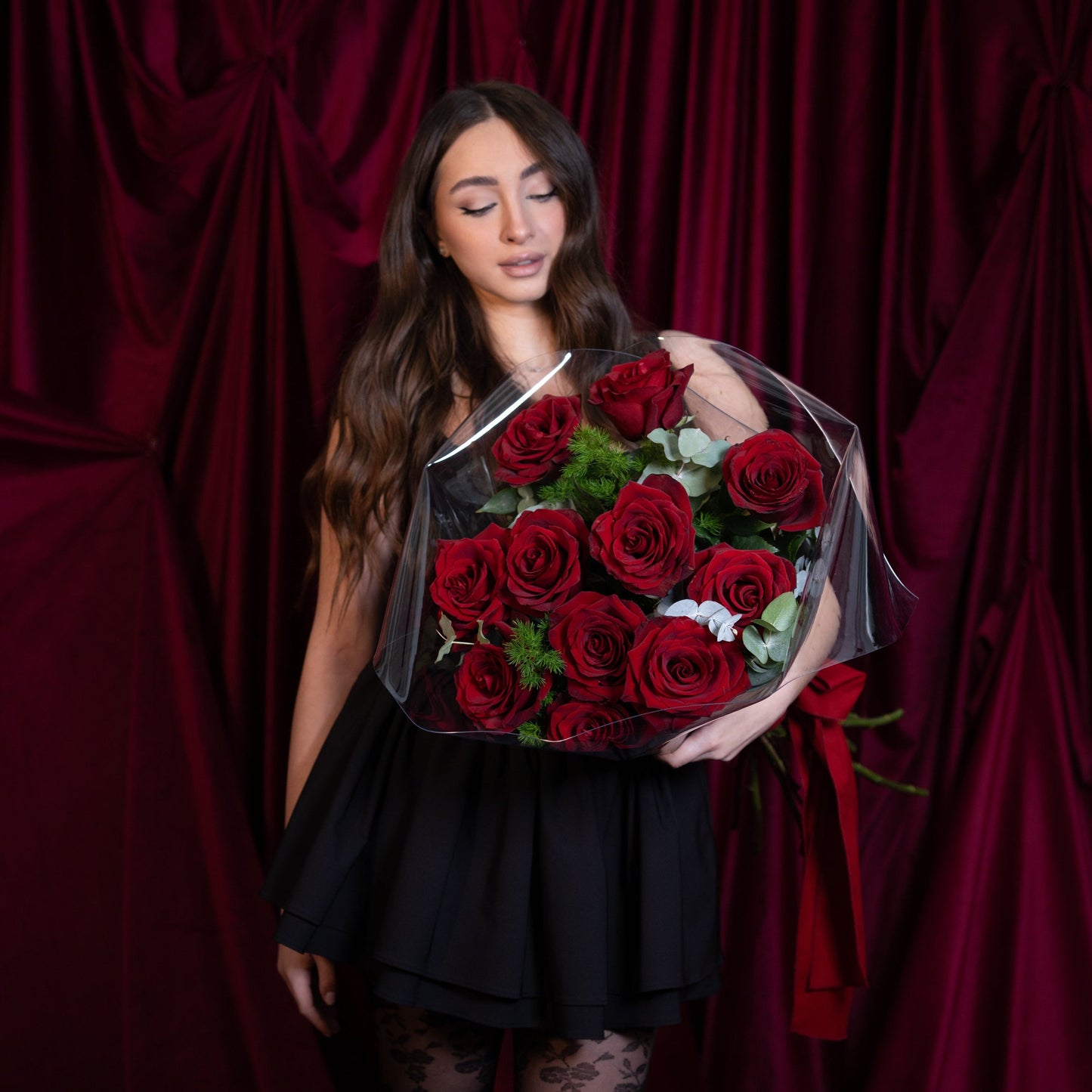 GLASS ROSES